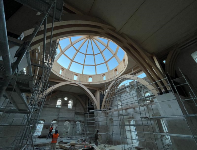 Başkan Altay: Hatay Habib-i Neccar Camii'nin Yeniden İmal Edilen Ahşap Kubbesi Yerine Yerleştirildi