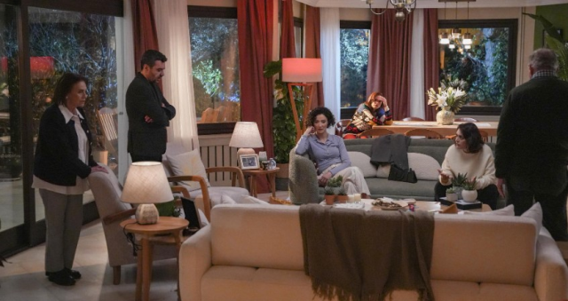 Ezgi Mola'nın yeni dizisi Başka Bir Gün oyuncuları kimler, nerede çekiliyor, konusu nedir?