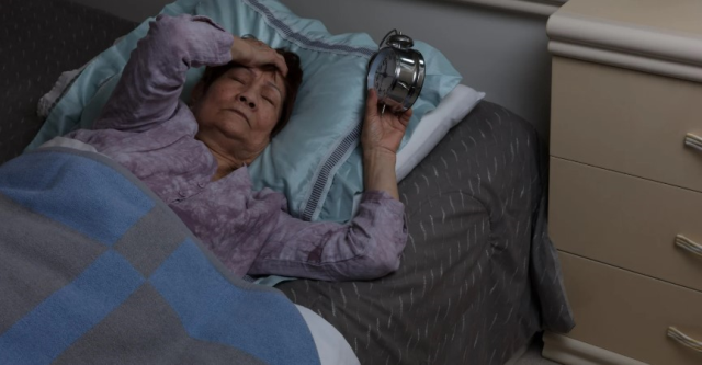 Huzursuz bacak sendromu nedir, belirtileri nelerdir? Huzursuz bacak sendromu nasıl geçer? Huzursuz bacak sendromu nedir, belirtileri nelerdir? Huzursuz bacak sendromu nasıl geçer?