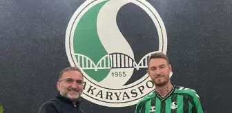 Sakaryaspor, forvet Ömer Şişmanoğlu'nu transfer etti