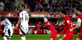 Beşiktaş, UEFA Avrupa Ligi'ne Veda Etti: Twente 1 - Beşiktaş 0