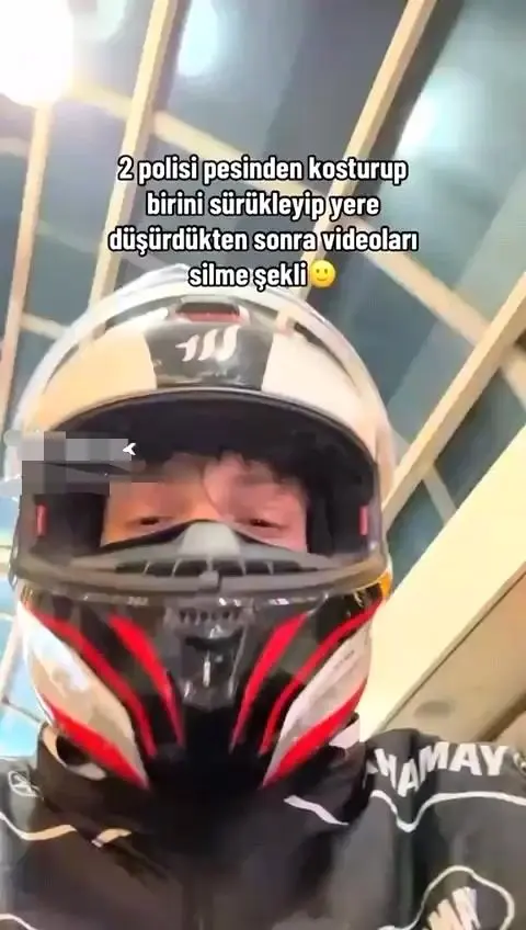 Motorcyclist who did not comply with the 'Stop' signal hit the police! Shared on social media like a skill