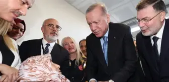 Erdoğan'ın Gülsüm teyzeye söyledikleri duygulandırdı: Hiç evladı yok diyorlar, ben varım