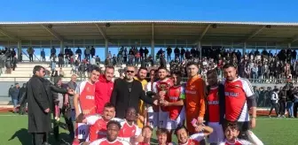 Kurtlapa Köyü Futbol Turnuvası'nda Şampiyon Oldu