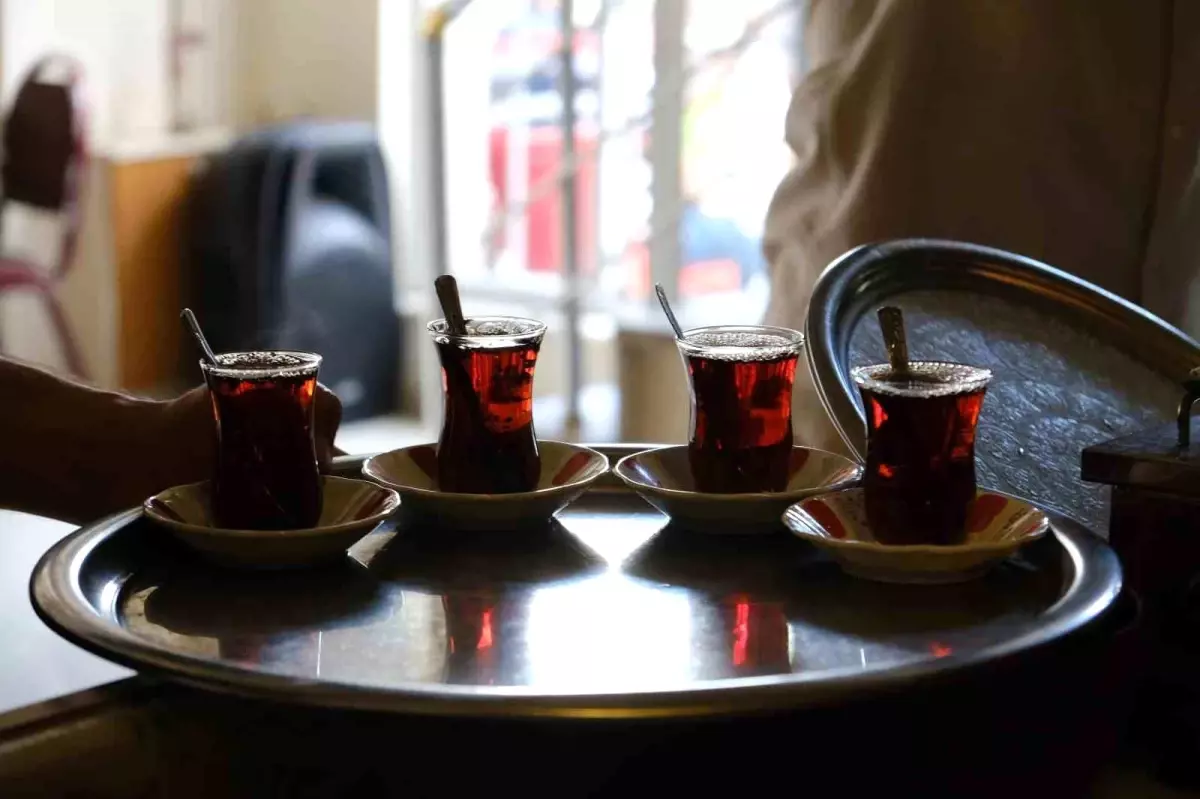 Aydın'da Çay Fiyatlarına Zam Geldi