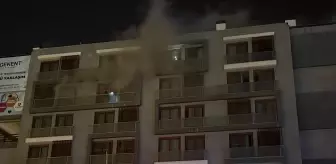 Pamukkale'de 7 Katlı Apartmanda Yangın: Mahsur Kalanlar Kurtarılıyor