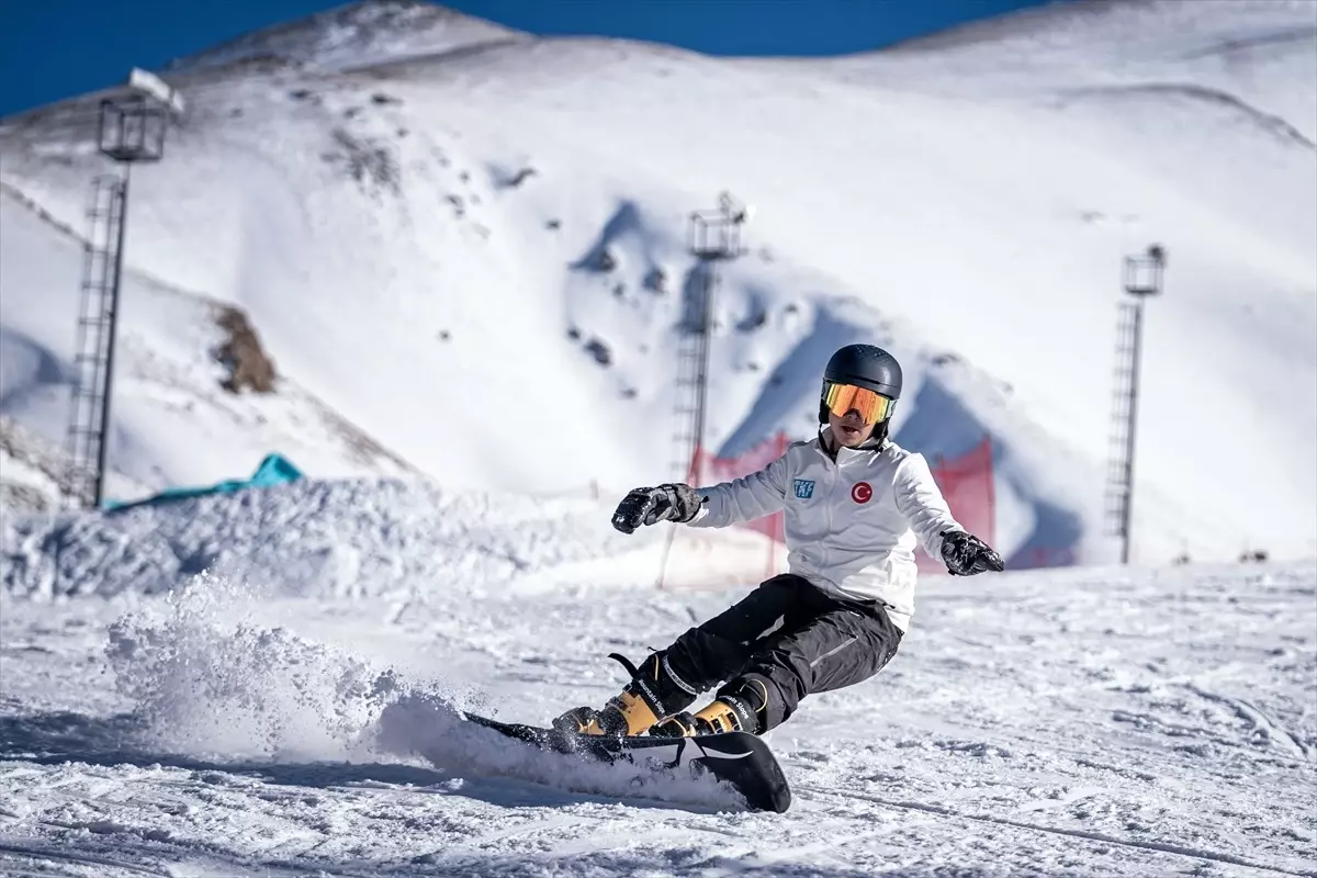Ömer Faruk Deliktaş, Snowboard Milli Takımı'na Seçildi