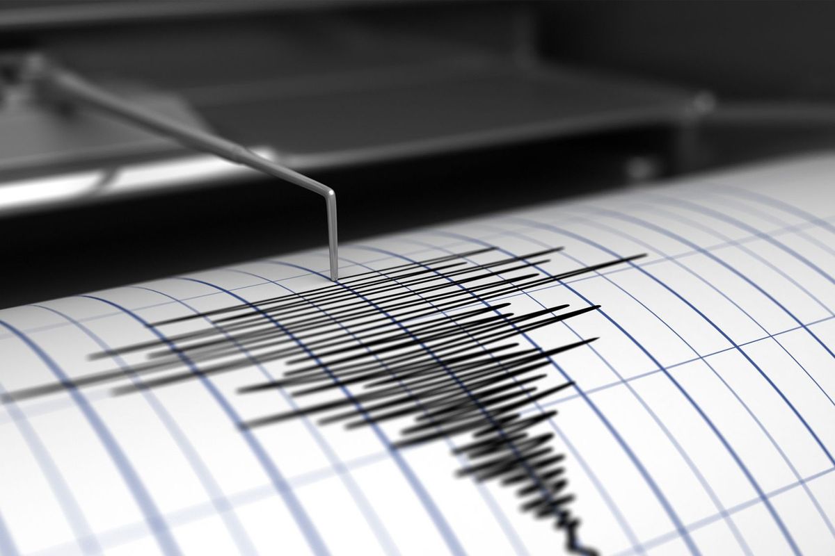 Ege Denizi beşik gibi sallanıyor! Son 2 saatte 5 deprem