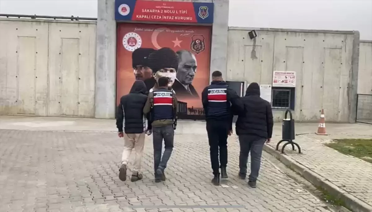 Akyazı'da Küçükbaş Hayvan Hırsızları Tutuklandı