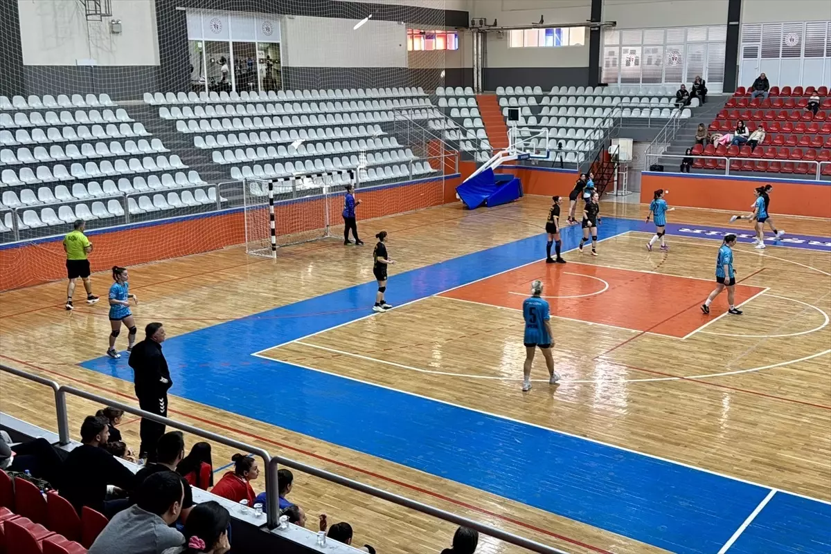 Hentbol: Kadınlar Süper Lig