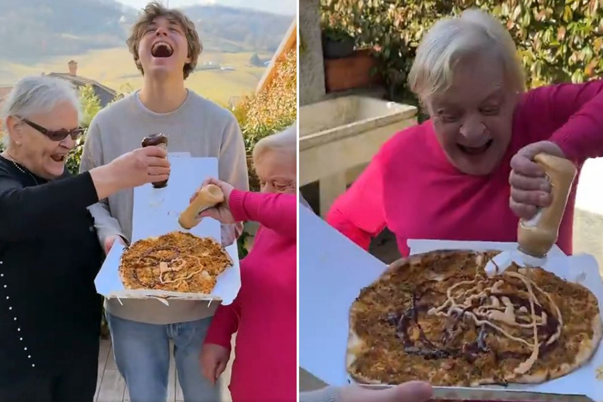 Lahmacuna ketçap sıkıp akıllarınca intikam aldılar! Sıradaki yemek de mantıymış