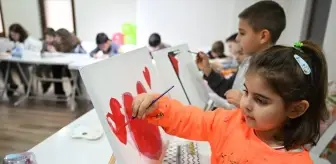 Sanatçılardan Gazze'ye Destek: Ressamlar Farkındalık Yaratmak İçin Bir Araya Geldi