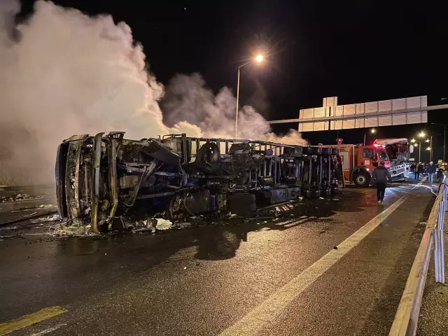 A terrible accident on the TAG Highway! Vehicles turned into a fireball, there are dead and injured