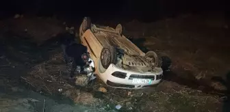 Tokat'ta otomobil tarlaya devrildi: 3 yaralı