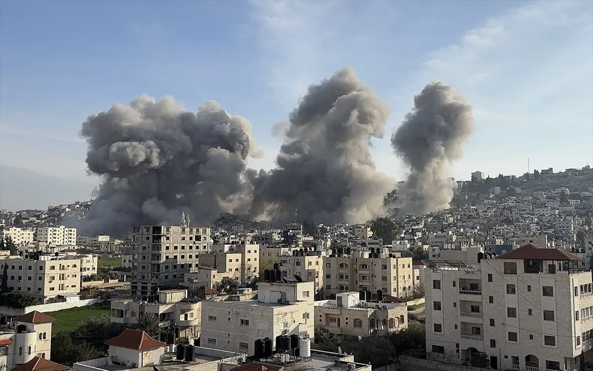 İsrail, Cenin'de Sivil Yerleşimlere Yönelik Saldırılarını Artırdı