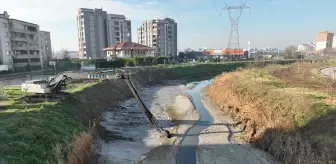 Bursa'da Sel Felaketlerini Önlemek İçin Dere Temizlik Çalışmaları Başlatıldı