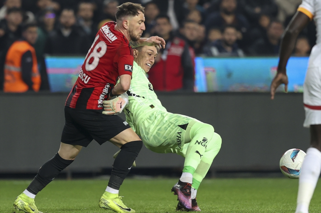 Galatasaray, Gaziantep FK'yı deplasmanda 1-0 yendi Galatasaray, Gaziantep FK'yı deplasmanda 1-0 yendi