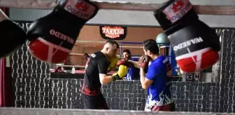 Ordu'da Sağlık Problemleriyle Mücadele Eden İnfaz Koruma Memurunun Kick Boks Başarısı