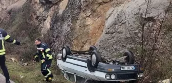 Amasya'da Otomobil Devrildi: 3 Yaralı