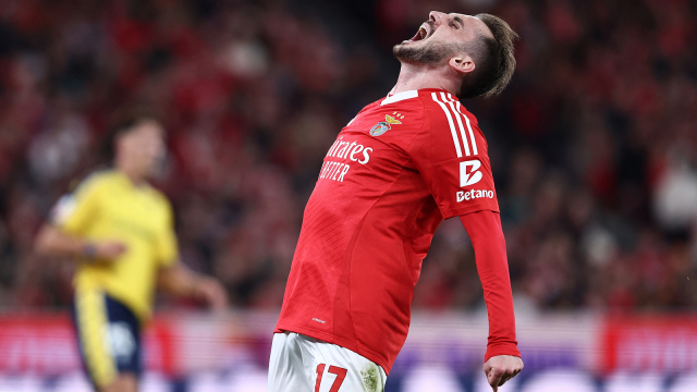 Kerem Aktürkoğlu'na transfer şoku: Benfica yerine adam aldı Kerem Aktürkoğlu'na transfer şoku: Benfica yerine adam aldı