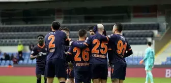 Başakşehir, Çorum FK'yı 2-1 Geçti