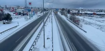 Çerkeş'te Kar Yağışı Nedeniyle Karla Mücadele Çalışmaları Sürüyor