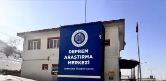 Atatürk Üniversitesi Deprem Araştırma Merkezi Anlık İzleme Yapıyor