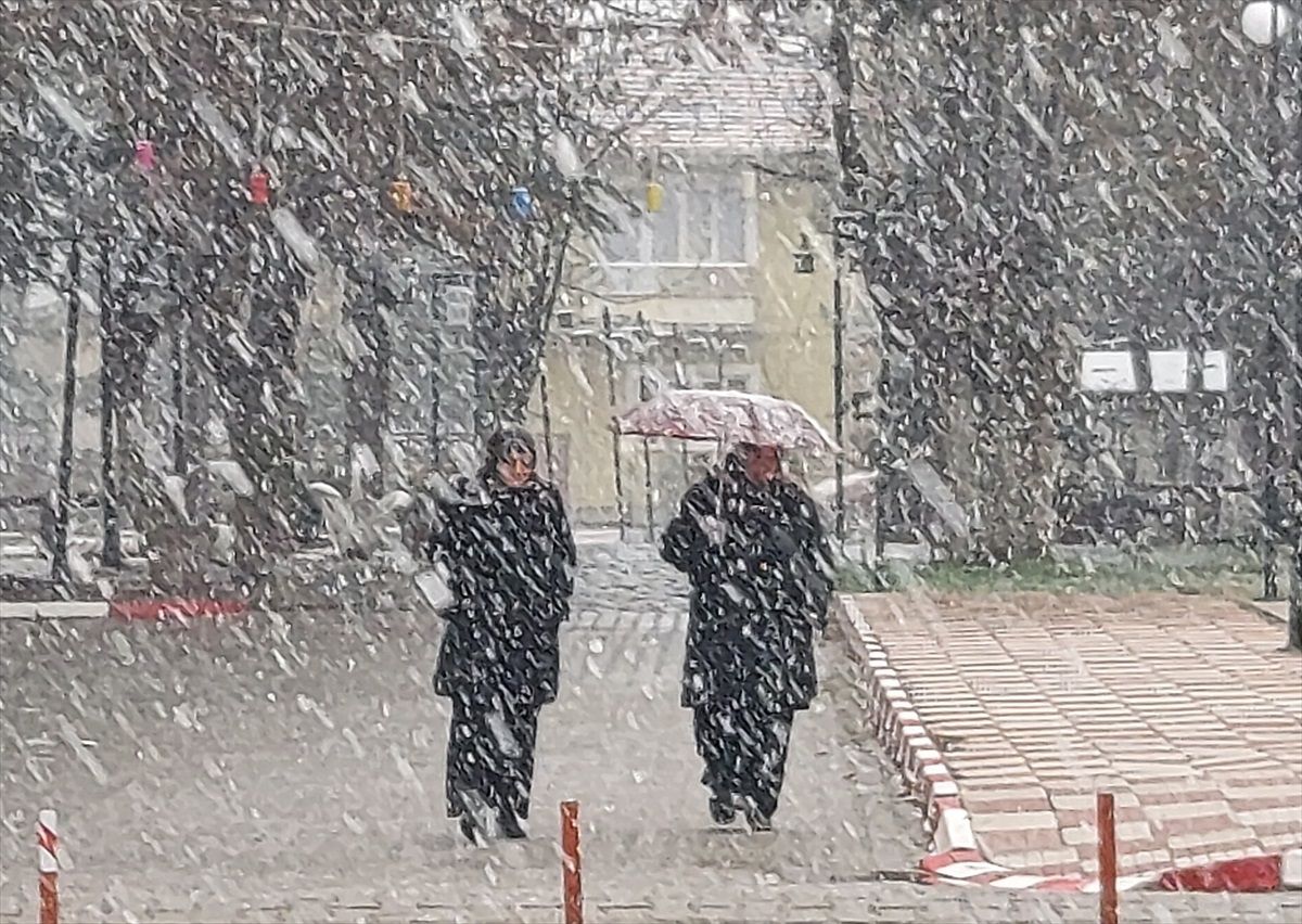 İstanbul'da bugün kar yağacak mı? 5-6 Şubat İstanbul'da hangi ilçelerde kar yağışı bekleniyor?
