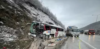 Samsun'da Yolcu Otobüsü Kamyona Çarptı: 1 Ölü, 16 Yaralı