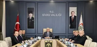 Sivas'ta Asayiş Bilgilendirme Toplantısı Düzenlendi