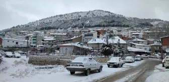 Adıyaman'da Kar Yağışı Nedeniyle 6 Köye Ulaşım Sağlanamıyor