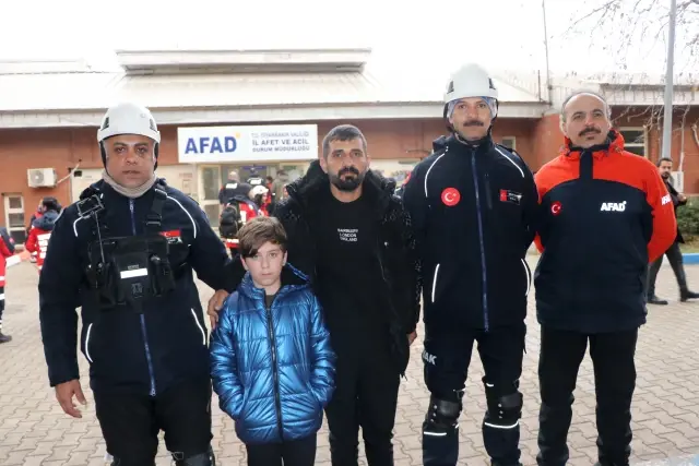 Beşir rescued at the 81st hour of the earthquake: It felt like a blanket was wrapped around me