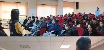 Samsun'da Öğrencilere Siber Güvenlik Semineri Düzenlendi