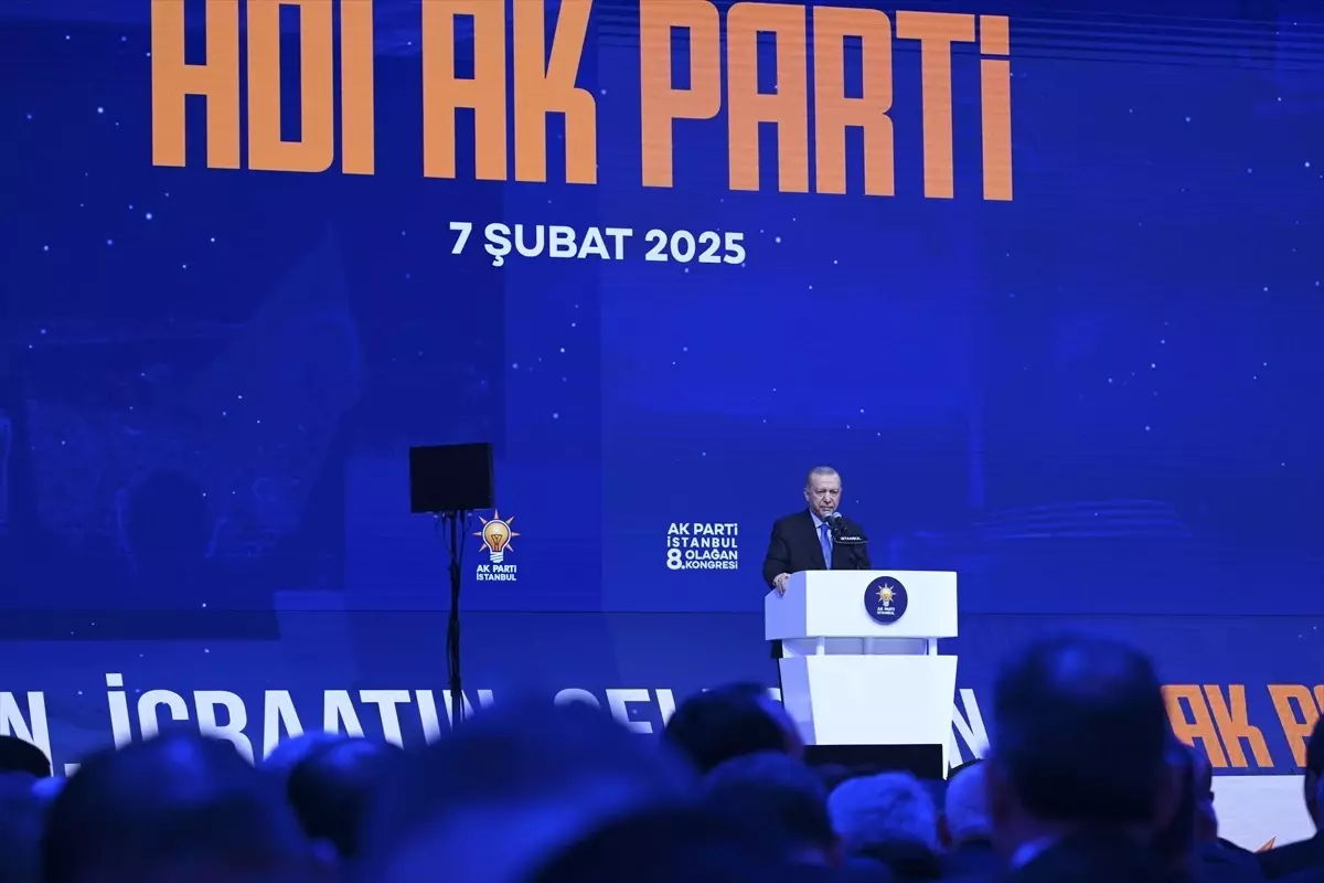 Cumhurbaşkanı Erdoğan: "Cumhur İttifakı ortağımız MHP Genel Başkanı Devlet Bahçeli'ye şahsım ve partim adına geçmiş olsun dileklerimi iletiyorum."