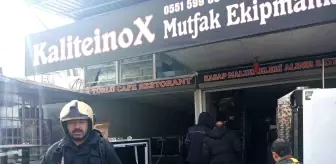 Ankara'da Mobilya Dükkanında Yangın: Can Kaybı Yok