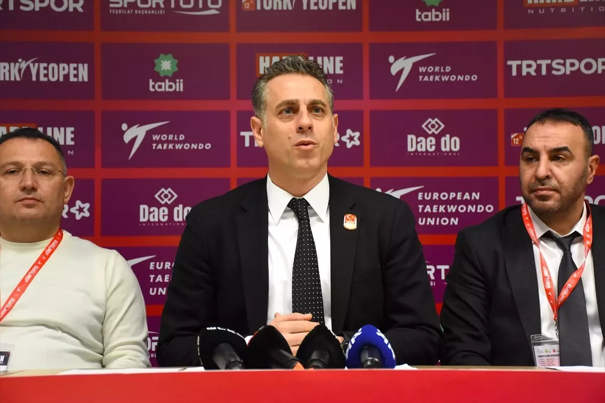 12. Uluslararası Türkiye Açık Tekvando Turnuvası Antalya'da Başladı