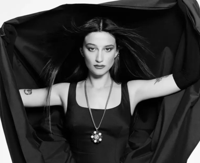 Melike Şahin kimdir? O Ses Türkiye jüri üyesi Melike Şahin kaç yaşında, nereli, şarkıları nelerdir?