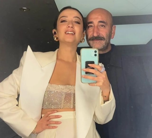 O Ses Türkiye jüri üyesi Melike Şahin evli mi, eşi kim? Melike Şahin ve eşi arasında kaç yaş var?