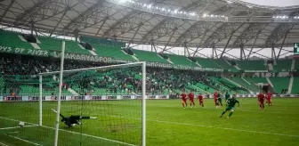 Sakaryaspor'dan Coşkulu Galibiyet: İlker Püren'den Taraftara Mesaj