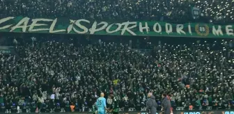 16 yaşındaki Kocaelispor taraftarı, metrelerce yüksekten aşağıya düştü