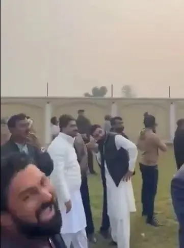 The groom's father showered MONEY on the wedding guests from a private plane