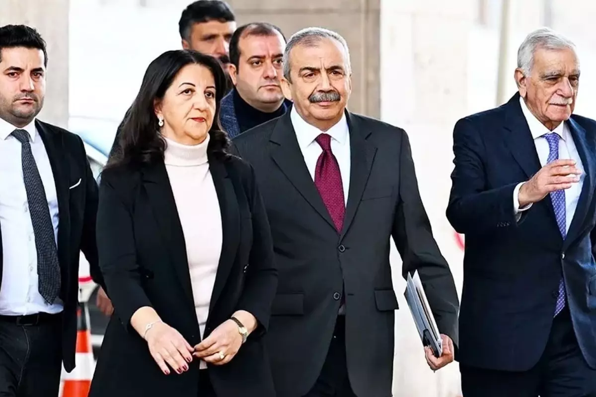 DEM Parti İmralı heyeti Mesud Barzani ile görüşecek