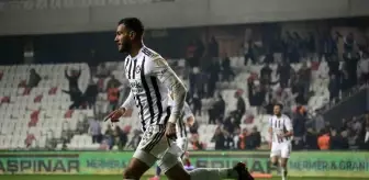 Deniz Kadah, Altay'a Önemli Katkı Sağlıyor