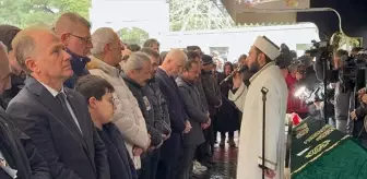 Kadıköy'de Bıçaklanan 15 Yaşındaki Şefin Cenazesi Defnedildi