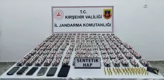 Kırşehir'de Uyuşturucu Operasyonu: 8 Bin 330 Sentetik Hap Ele Geçirildi