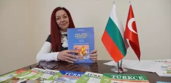 Bulgaristan'da Türkolojinin önemli isimlerinden Doç. Dr. Şükrieva, bilim kadınlarına eserleriyle ilham veriyor Açıklaması