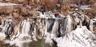 Van, Muş ve Hakkari'de Olumsuz Hava Koşulları Ulaşımı Engelliyor