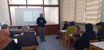 Mersin Bozyazı'da Umre Semineri Düzenlendi