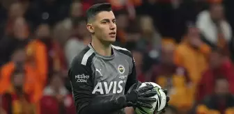 Berke Özer'den Fenerbahçelileri delirtecek hareket