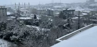 Kar yağışı nedeniyle İstanbul'da 4 ilçede okullar tatil edildi